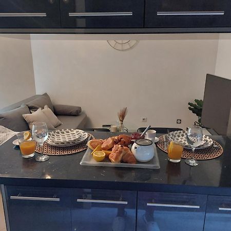The Heynyss'Grace Apartment ซาวิญี-ซูร์-ออร์เฌอ ภายนอก รูปภาพ